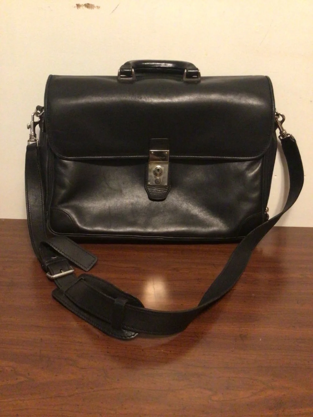 Cole Haan leather Men brief case office leather bag with slide lock large